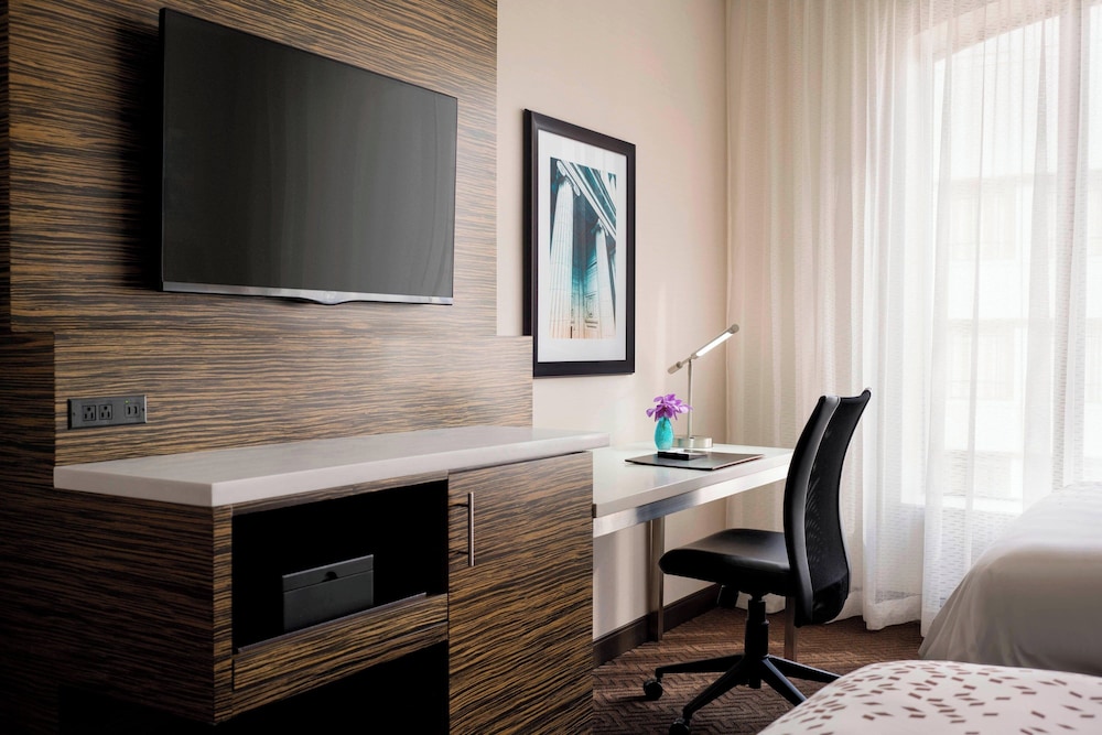 Renaissance Denver Downtown City Center Hotel - photo 27
