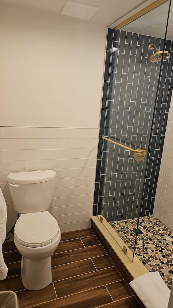Westview Motel - photo 13