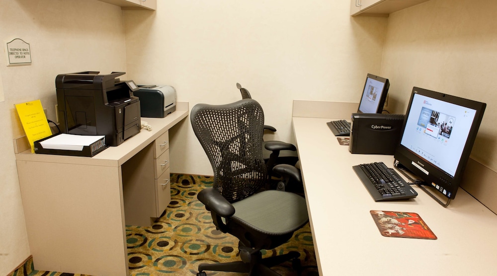 Hilton Garden Inn Secaucus Meadowlands - photo 52