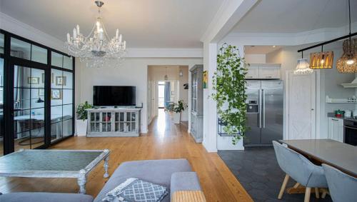 Superior 2BR Apartment In Vake By Wehost