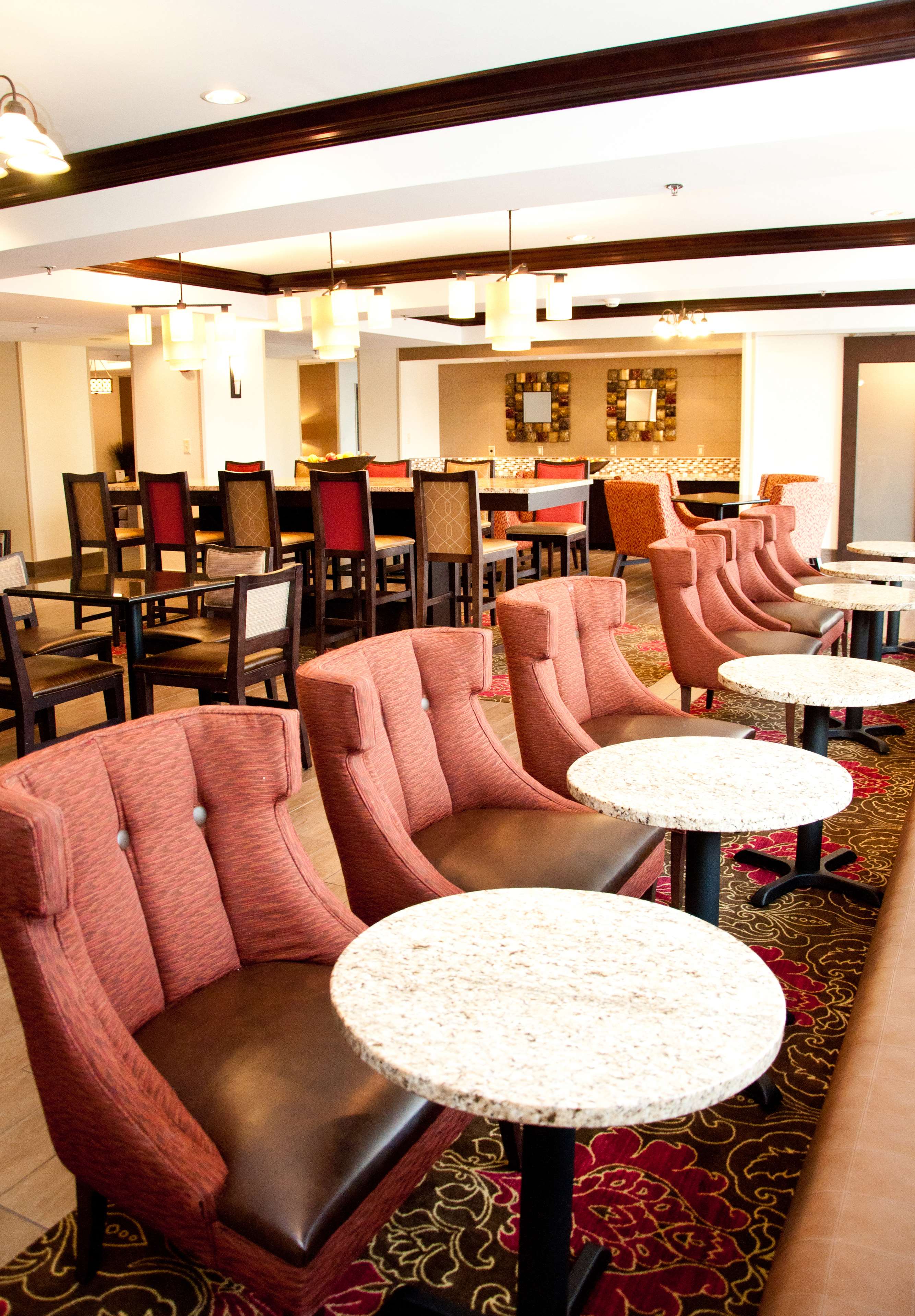Hampton Inn East Windsor - photo 13