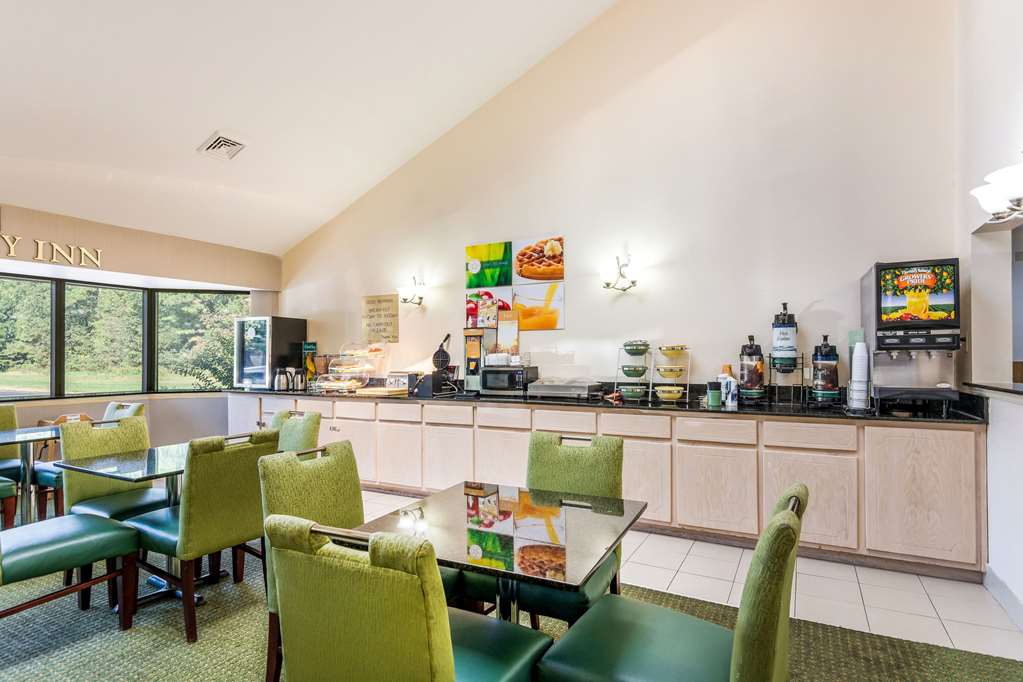 Quality Inn Petersburg Fort Lee Area - photo 25