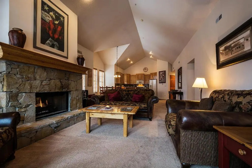 Town Pointe By Resort Property Management - photo 6