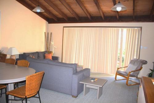 Coastal Retreat Unit 5 — Sunshine Bay — photo 2