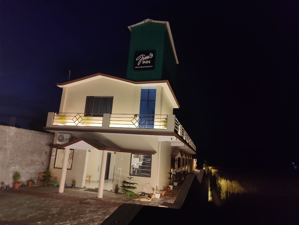 Jim's Inn - carbon neutral hotel in Ramnagar