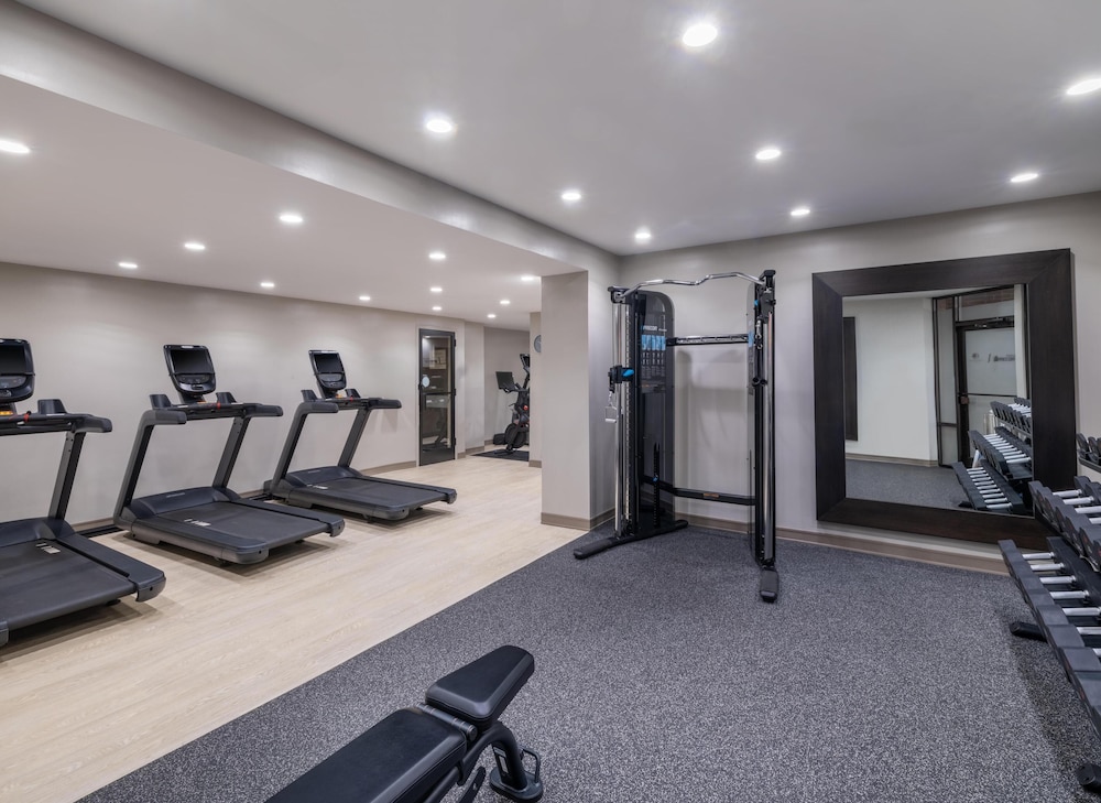 DoubleTree Suites by Hilton Charlotte SouthPark - photo 32