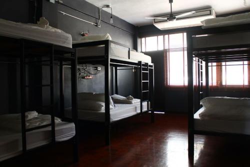 Human Sleep Hostel