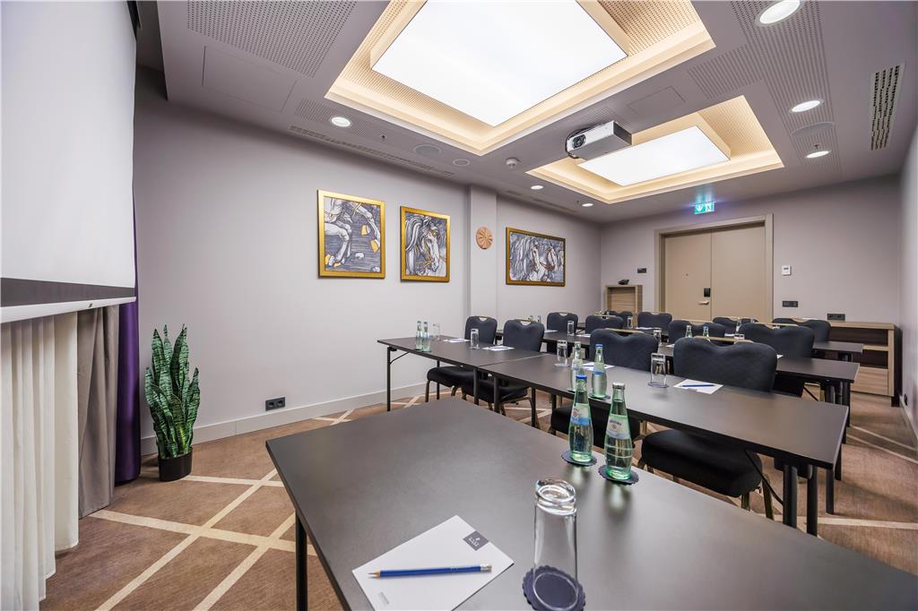 Plaza Suite classroom