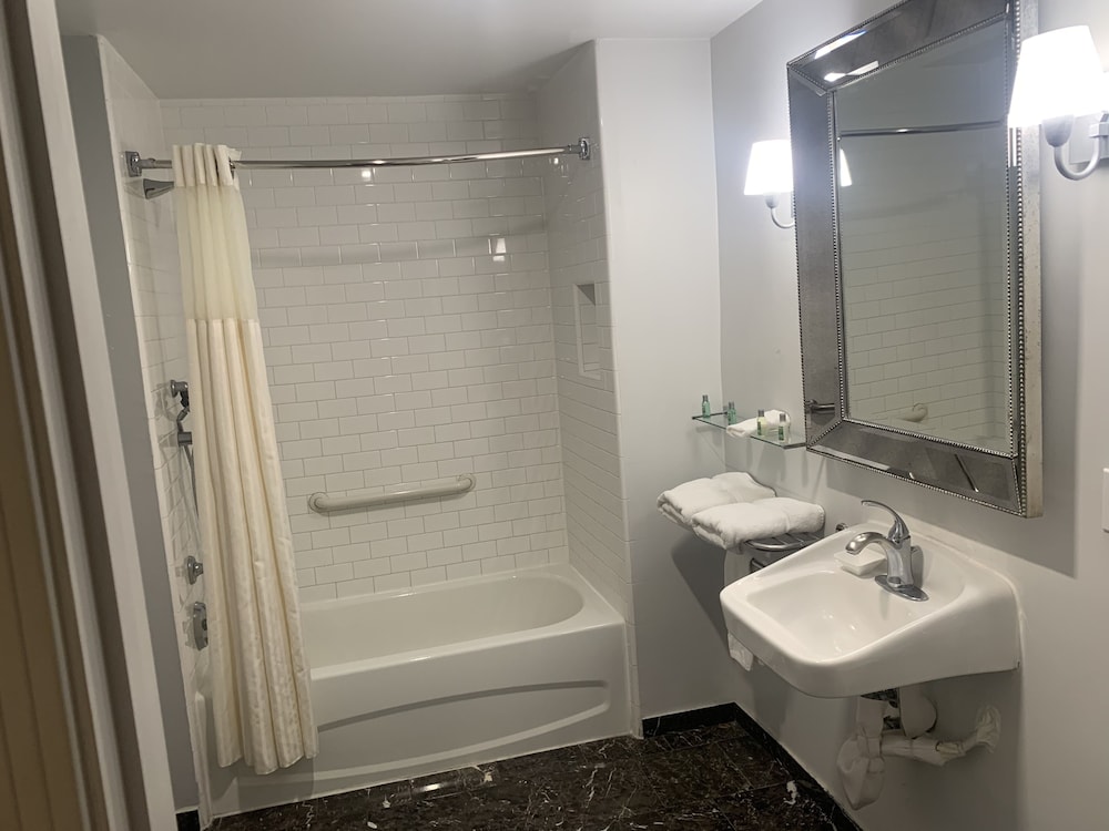 L.A. Sky Boutique Hotel - photo 41