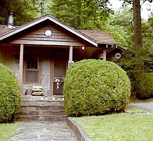 Mountain Brook Cottages in Sylva, United States