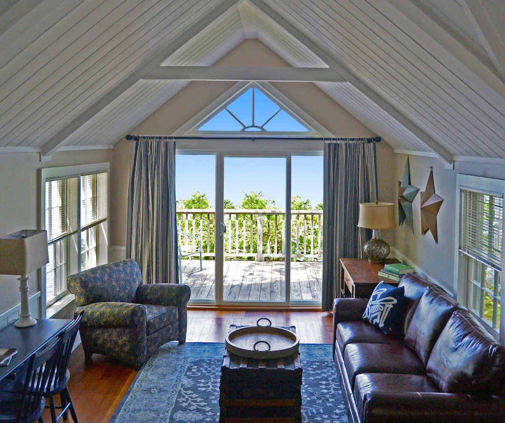 Basin Harbor - photo 25