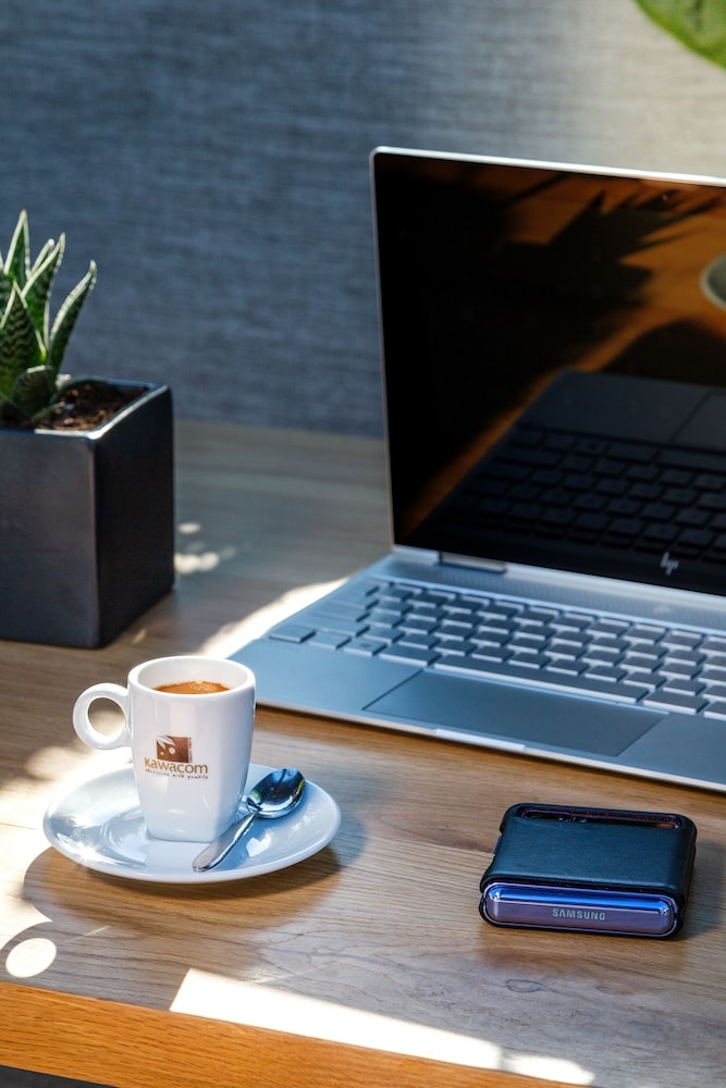 מזון ומשקאות