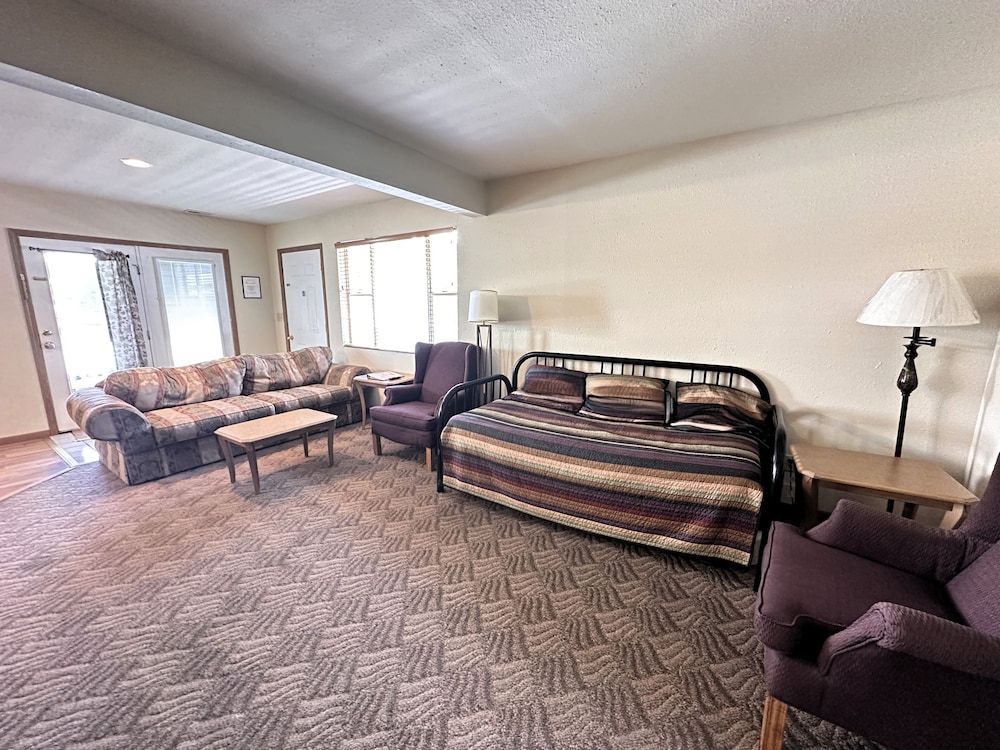 Alhonna Resort LLC - photo 159