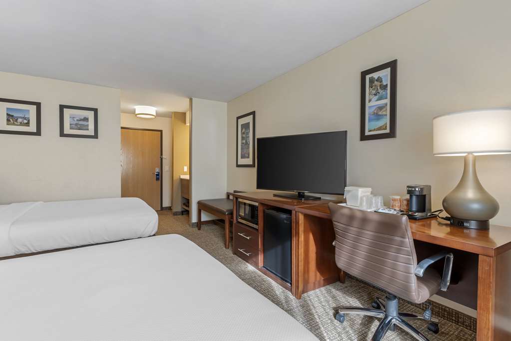 Comfort Inn Marina on the Monterey Bay - photo 21