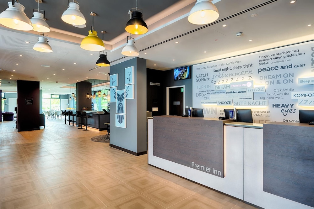 Premier Inn Berlin Airport — Berlin — photo 3