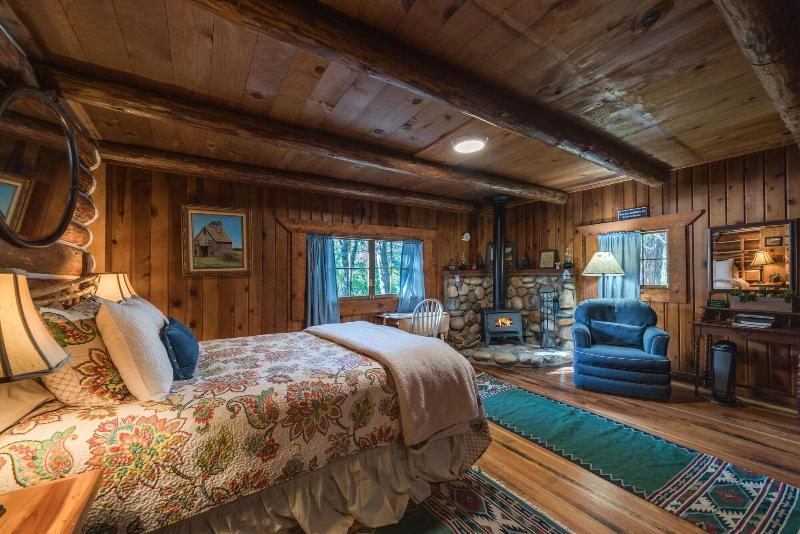 The Davies Family Inn - photo 44
