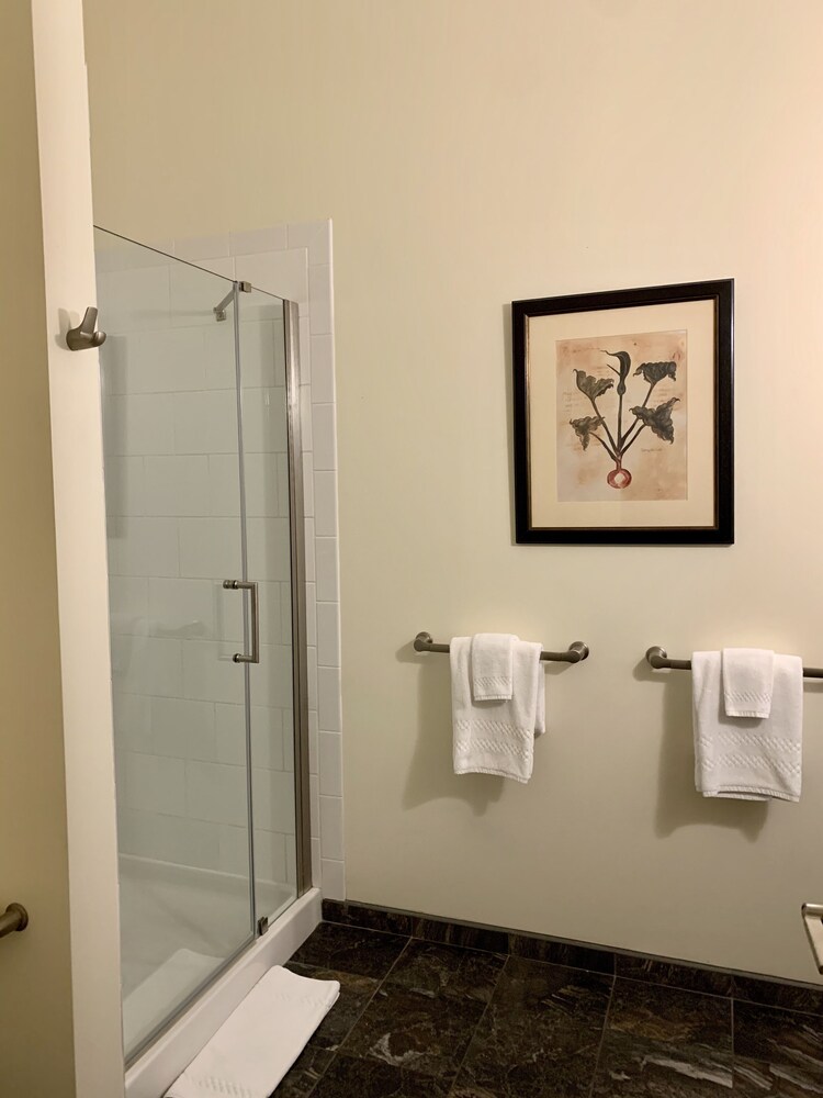 The Barrington - photo 57