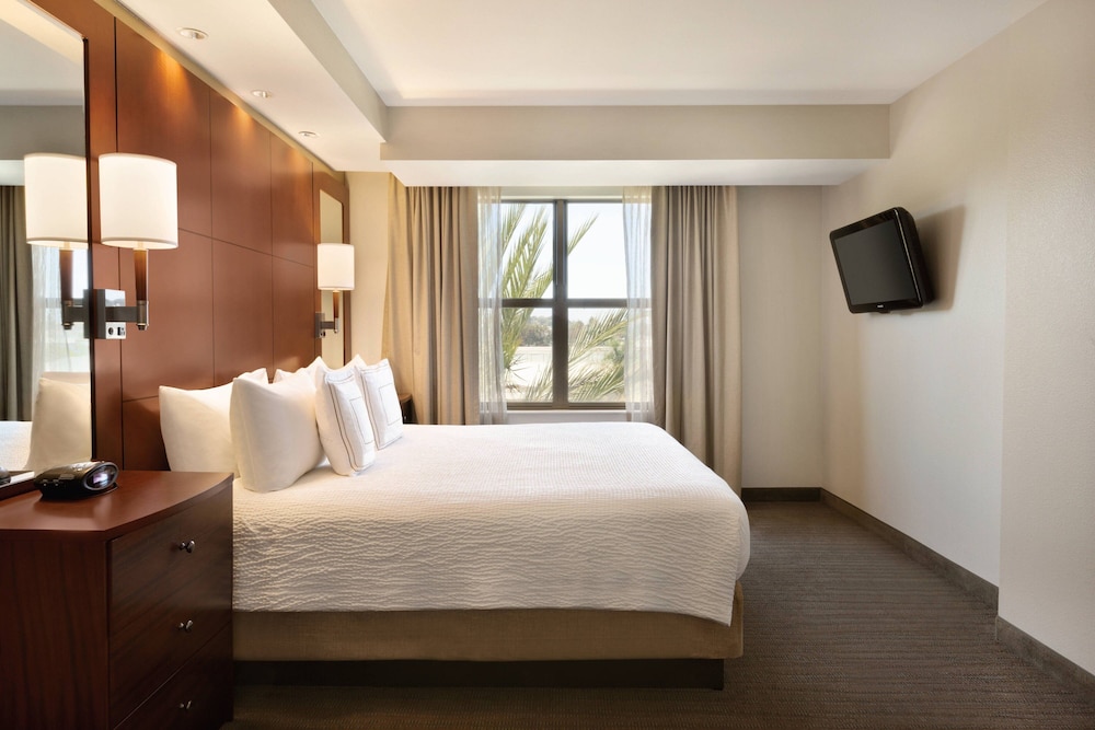 Residence Inn by Marriott San Diego North San Marcos - photo 8