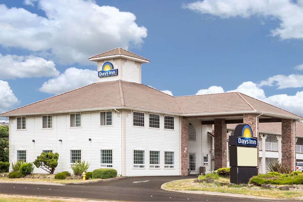 Days Inn by Wyndham Ocean Shores - featured photo