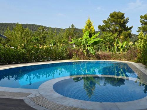 Beys Serenity Villas C — 4-Star Luxury Hotel in Kemer, Turkey