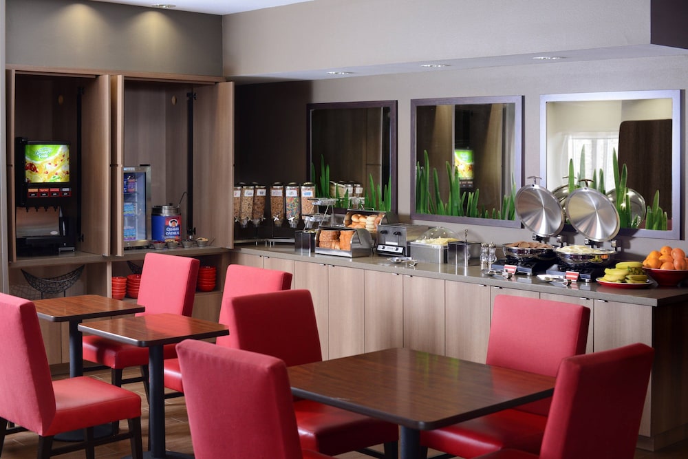 TownePlace Suites Houston Galleria Area - photo 34
