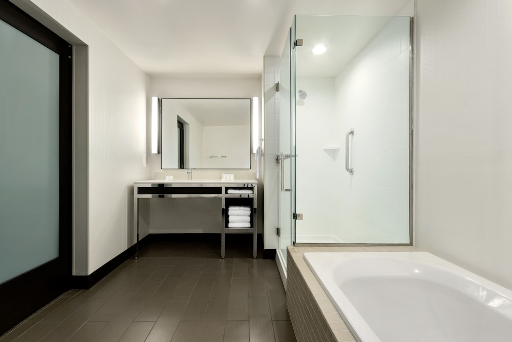 Hilton Garden Inn Medford OR - photo 7