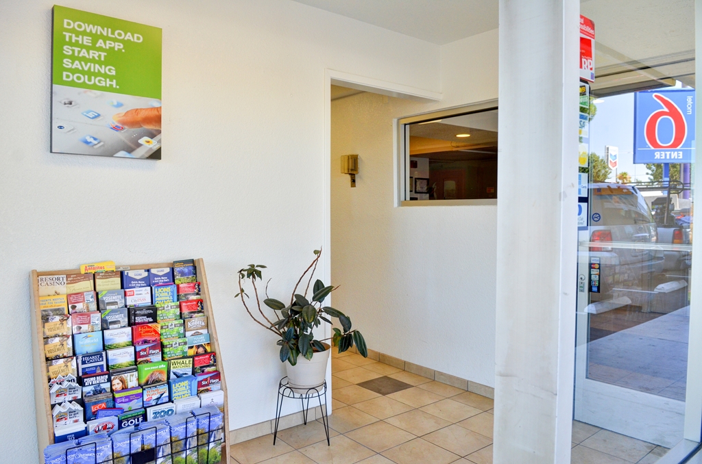 Motel 6 Santa Nella on i 5 - photo 31