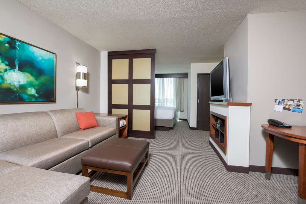 Hyatt Place Lexington - photo 18