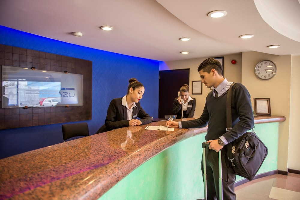 Aranzazú Plaza Kristal