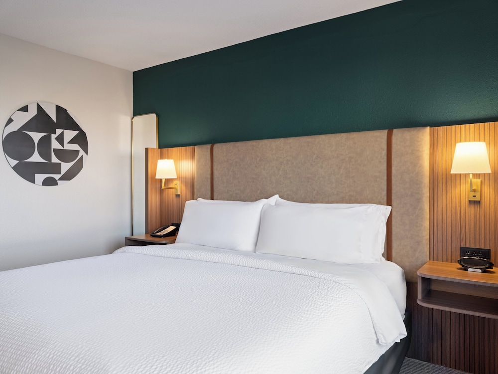 Holiday Inn Portsmouth Downtown an IHG Hotel - photo 2