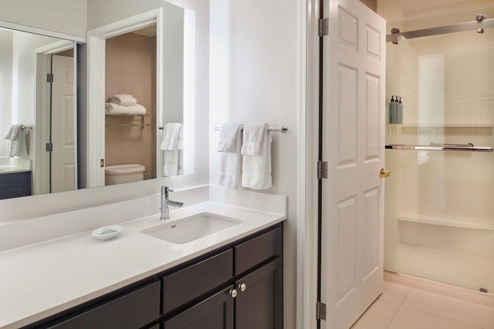 Residence Inn by Marriott Detroit Novi - photo 29
