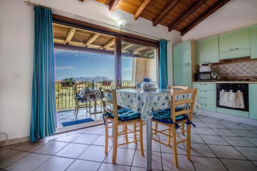 Rovo House Pittulongu Olbia Sardinia — 4-Star Luxury Hotel in Olbia, Italy