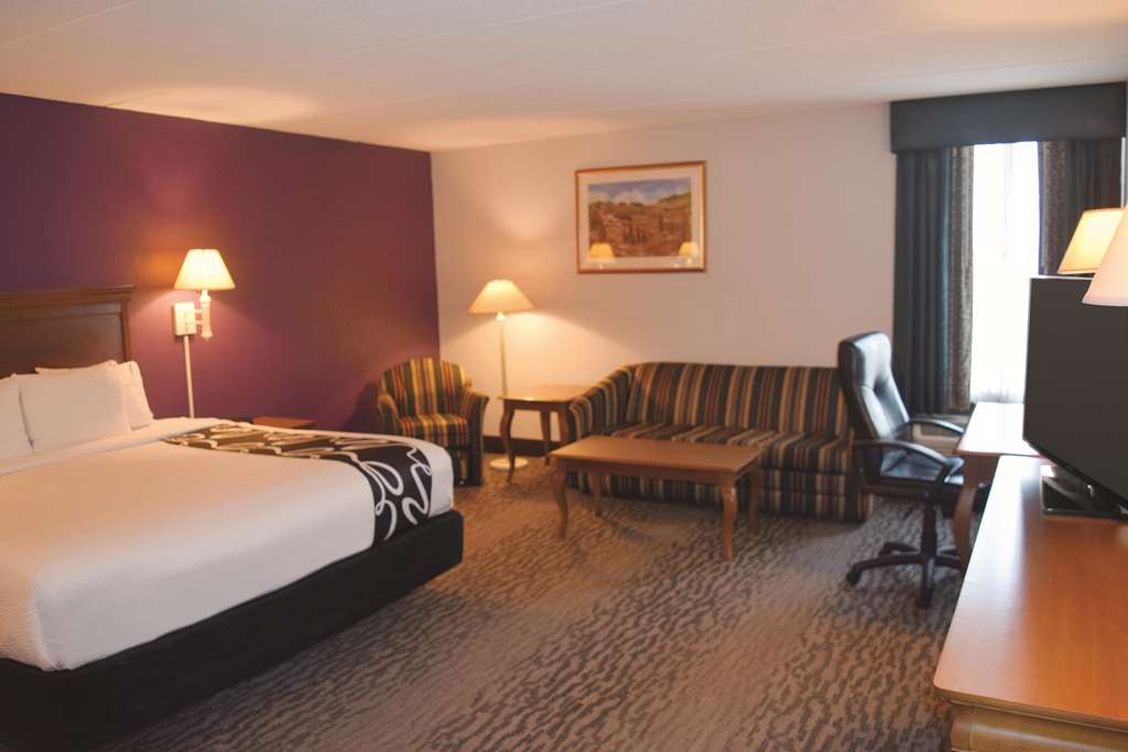 La Quinta Inn by Wyndham Binghamton Johnson City - photo 23