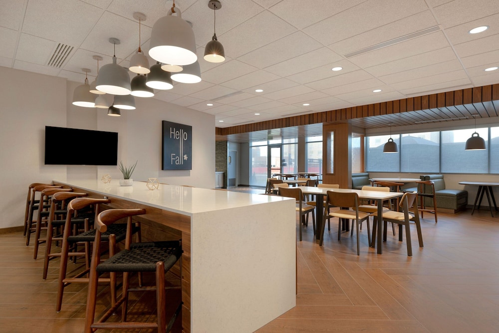 Fairfield Inn & Suites by Marriott Denver Airport at Gateway Park - photo 42