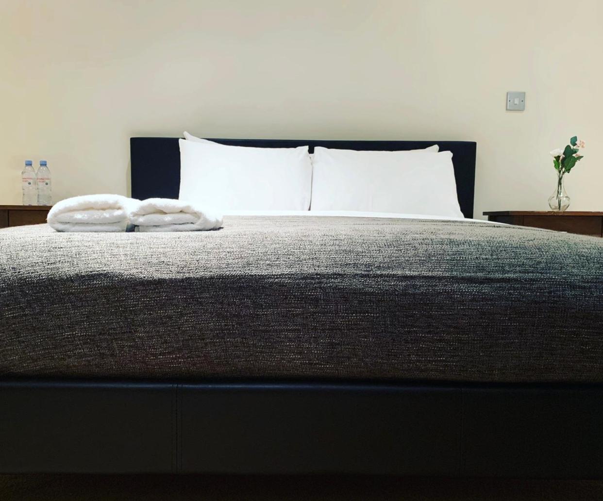 Deluxe Three Bedroom Apartment by London Excel Stays — 4-Star Luxury Hotel in London, United Kingdom