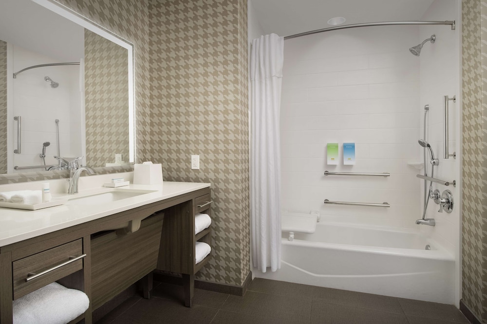 Home2 Suites by Hilton Clovis Fresno Airport - photo 27