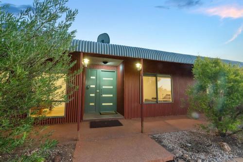 17 Skipjack Circle — carbon neutral stay, Exmouth