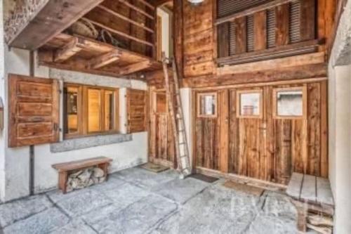 Marmotte Mountain Pic Vert - carbon neutral hotel in Chamonix-Mont-Blanc
