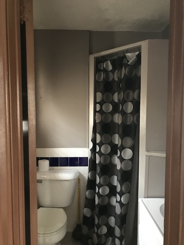 Pullman Motel - photo 15