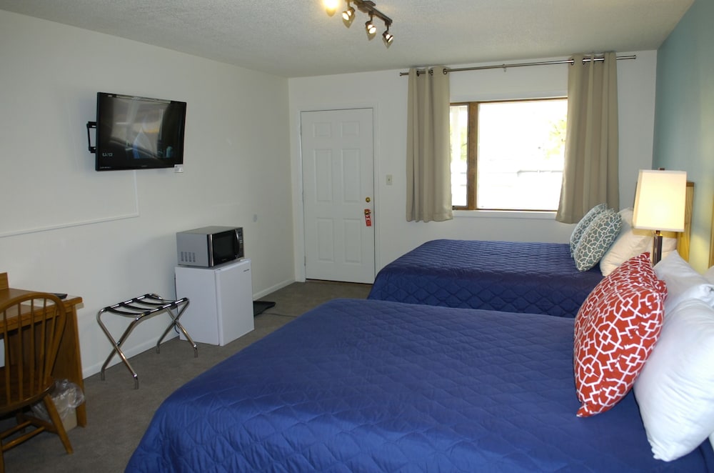 Trout Montana Motel - photo 15