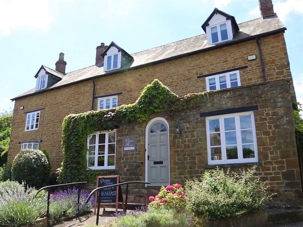 Virginia House Bed and Breakfast — 4-Star Luxury Hotel in Banbury, United Kingdom