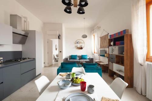 La maison de Balleon — 4-Star Luxury Hotel in Bologna, Italy