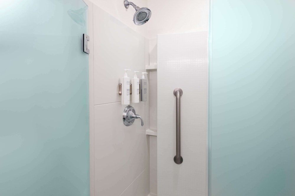 Home2 Suites by Hilton Buffalo Airport Galleria Mall - photo 19