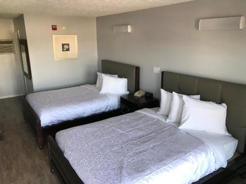 Apple Valley Inn Pigeon Forge - photo 21