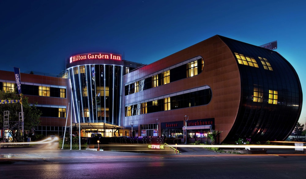 Hilton Garden Inn Kocaeli Sekerpinar — hotel in Cayirova