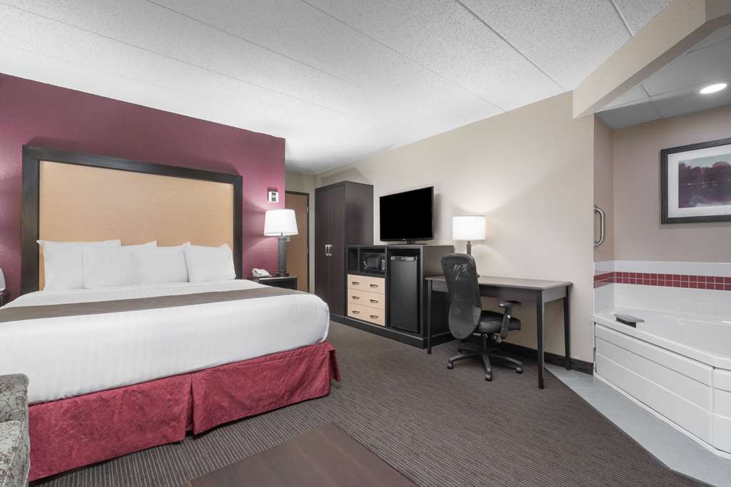 AmericInn by Wyndham Detroit Lakes - photo 54