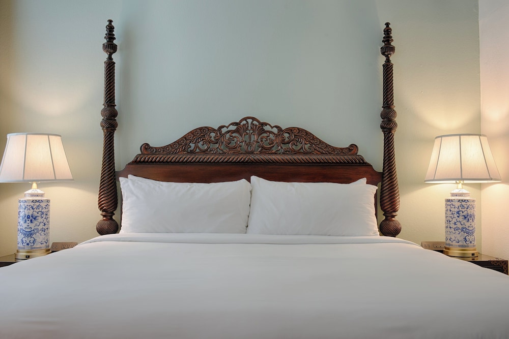 voco St. James Hotel by IHG - photo 13