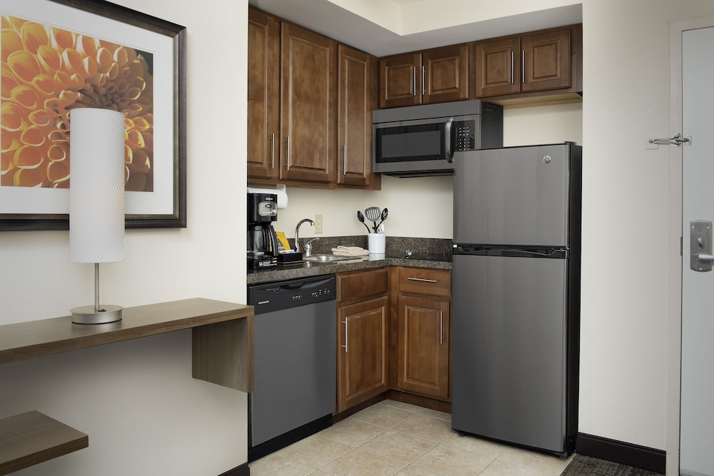 Staybridge Suites Greenville I 85 Woodruff Road by IHG - photo 13