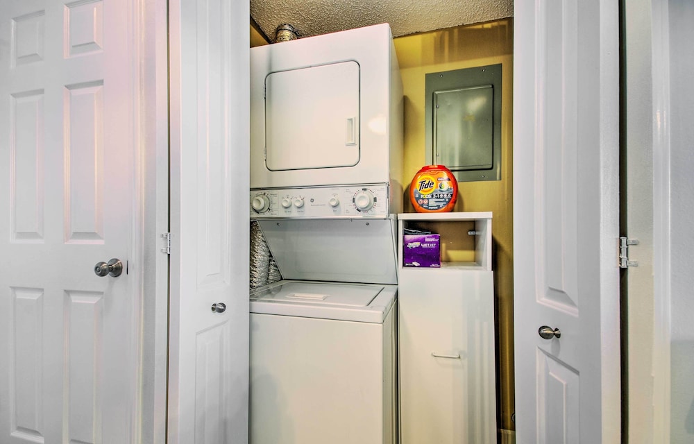 Osage Beach Resort Condo w Community Pool - photo 10