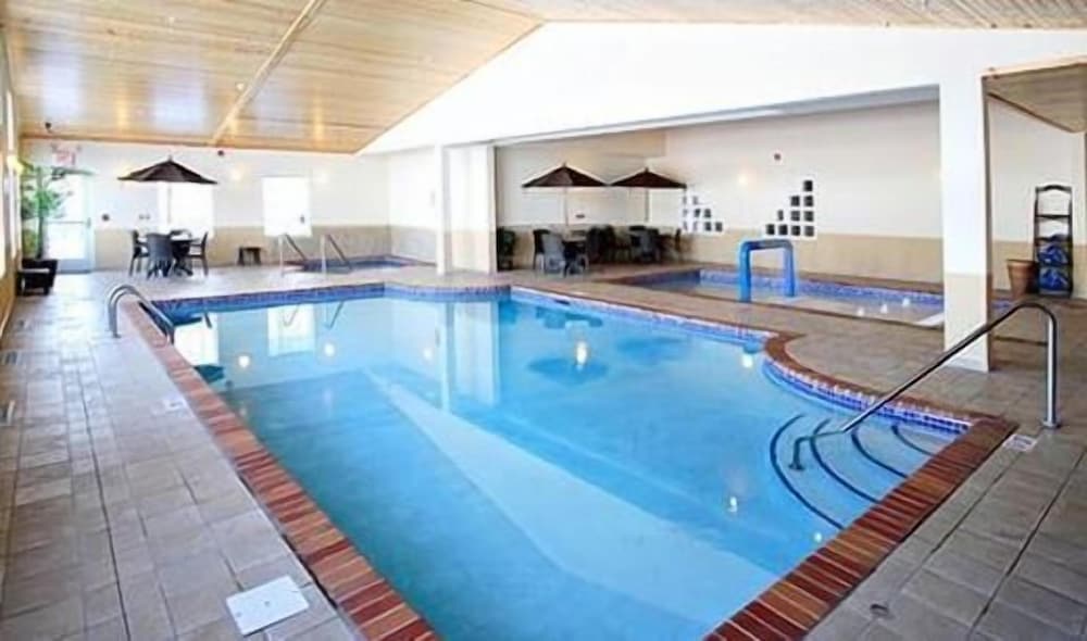 GrandStay Residential Suites Hotel - photo 21